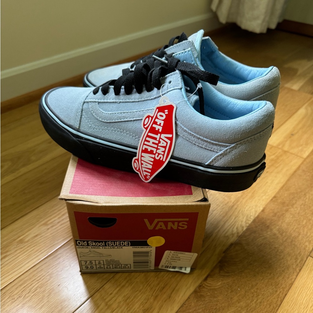 Vans Old Skool Suede Sneakers